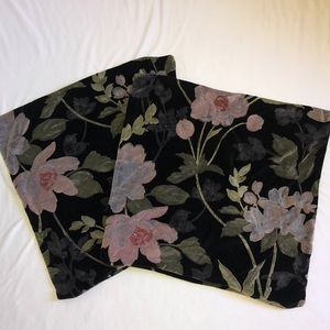 2 Black Floral 20x 20”Cotton Velvet Cushion Covers